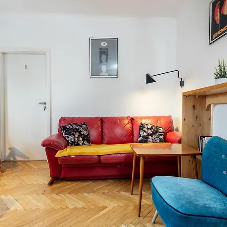 Vintage Vibe Rooms, Metro Politechnika By Urban Wake *