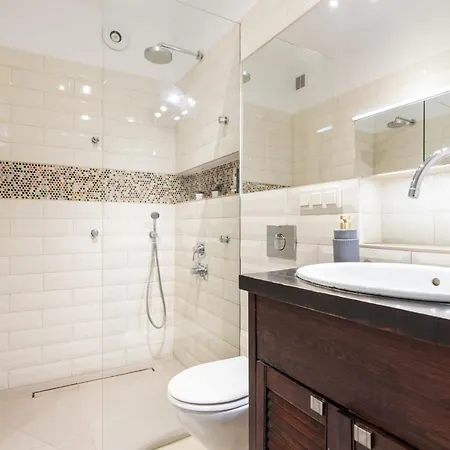 בית אירוח Vintage Vibe Rooms, Metro Politechnika By Urban Wake *