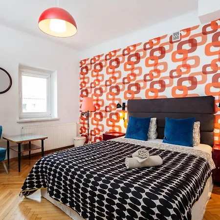 בית אירוח Vintage Vibe Rooms, Metro Politechnika By Urban Wake ורשה
